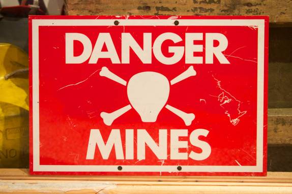 Aviso muito comum ao redor de Port Stanley, capital de Falkland (foto de Jeff Orlowski)